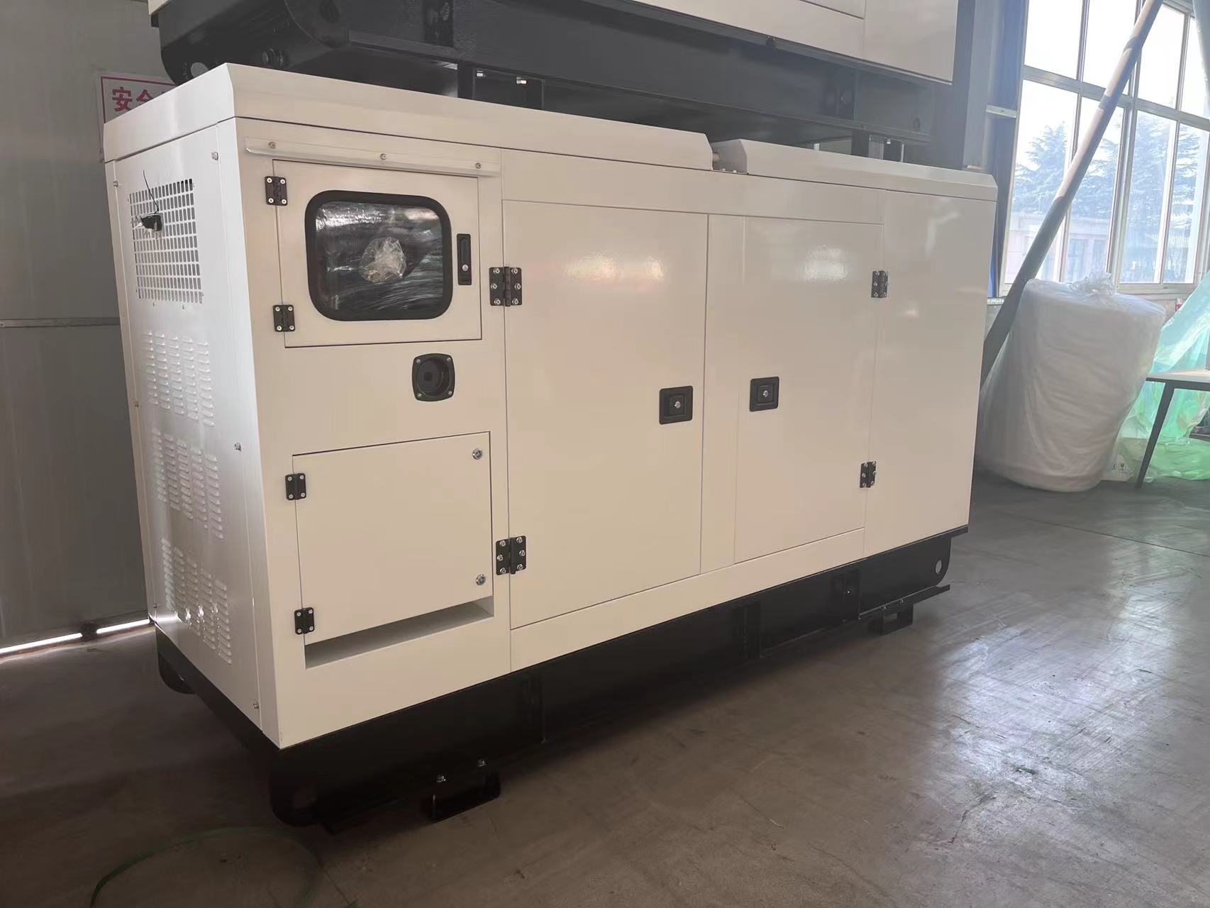 Silent Box Large Backup Power Supply for 100kw Diesel Generator Set by Perkins Wuxi Stanford