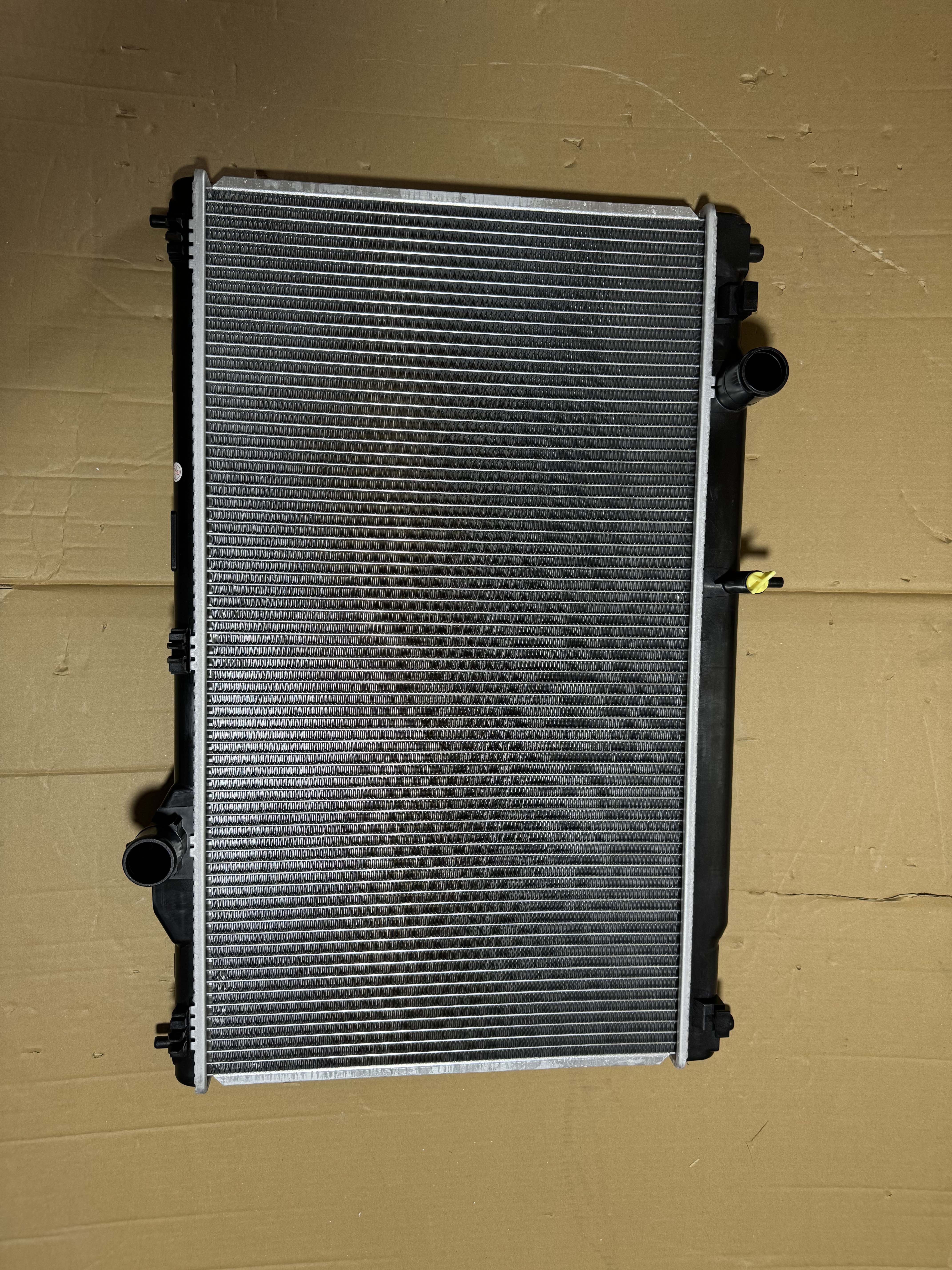 Replace/Repair Car Engine Cooling System Aluminum Radiator for TOYOTA REIZ 164000P101
