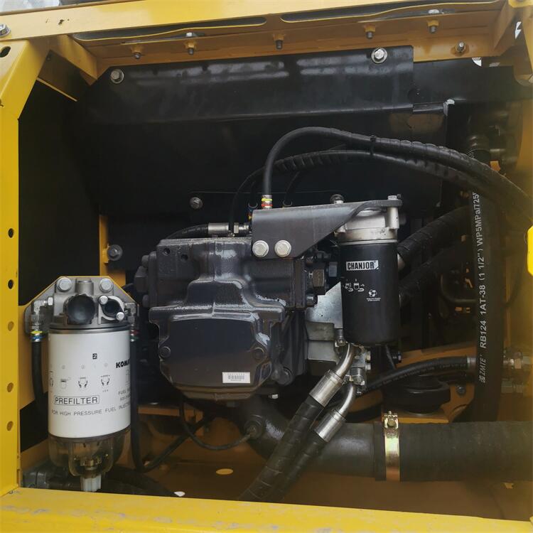 Used Original Japan Komatsu PC220-8 Excavator Good Condition Hydraulic Pump Original