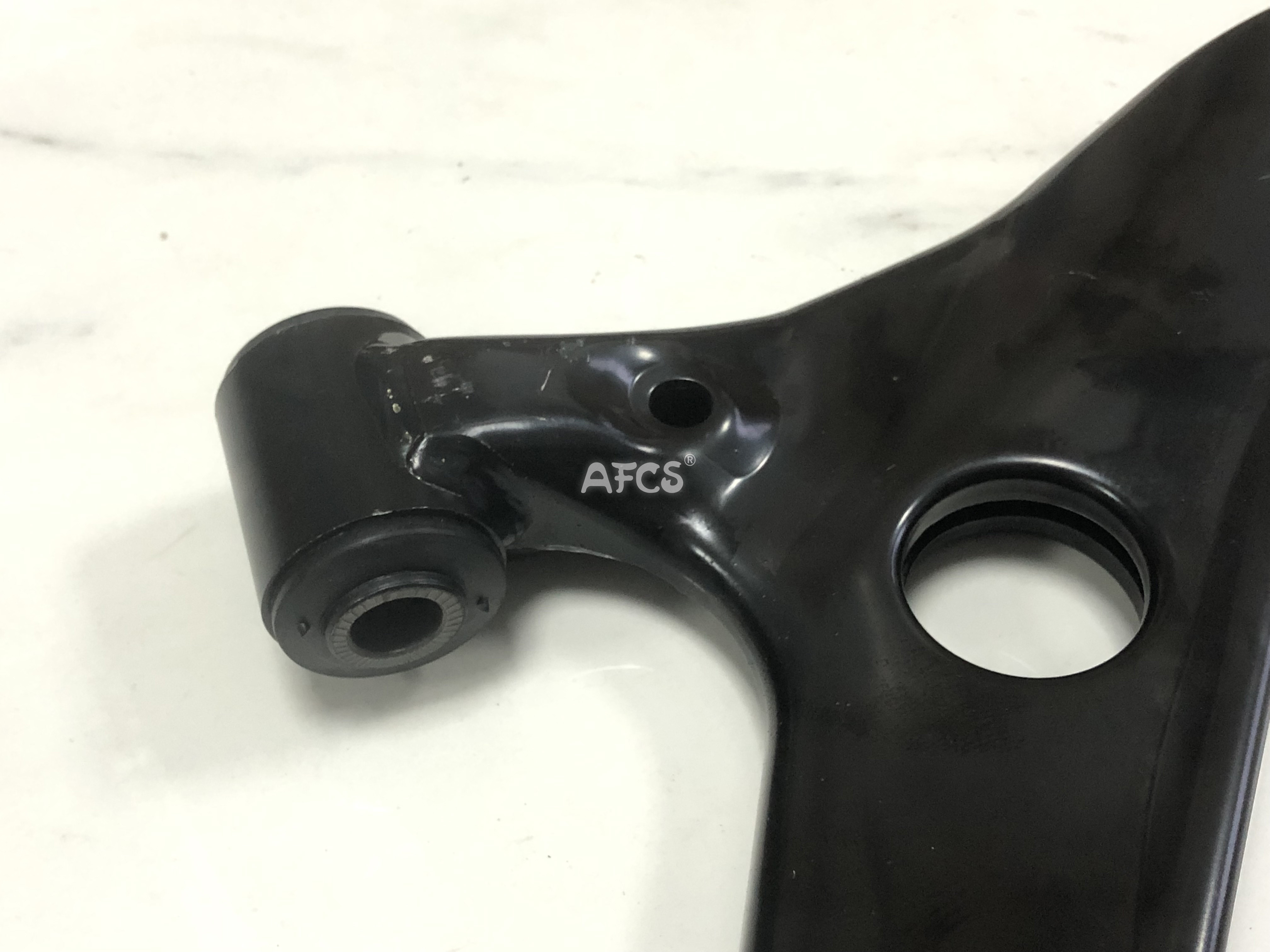 48068-02390 Control Arm 48069-02020 48069-13010 For Toyota Corolla Estate