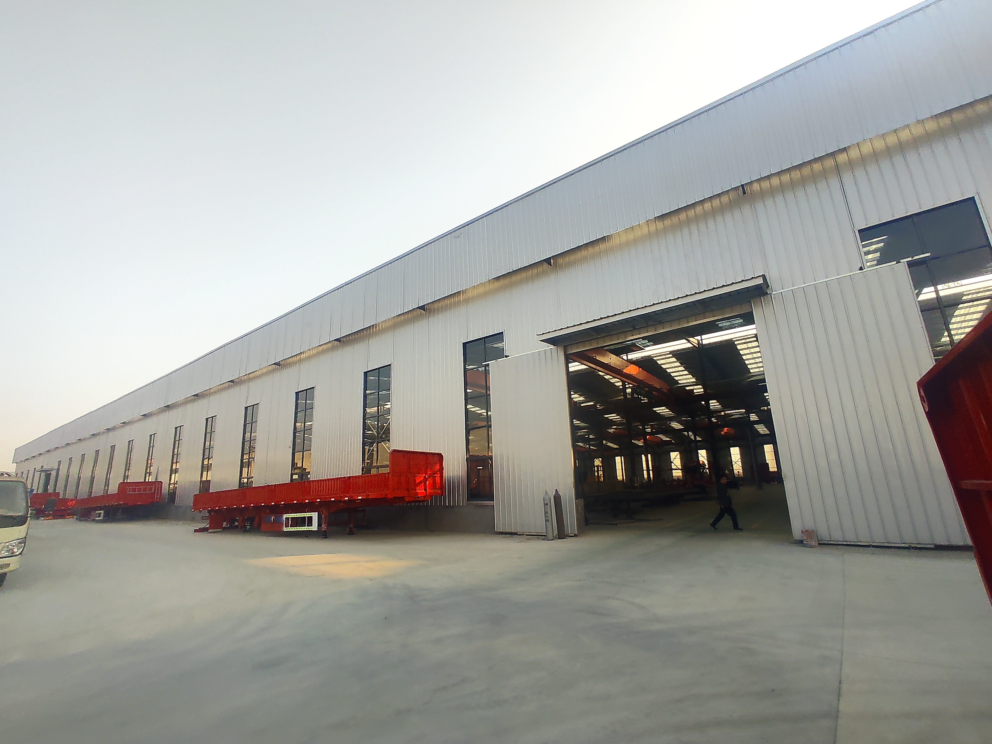 30000 kg Max Payload Rear Tipping Semi Trailer for Heavy Duty Construction Transport