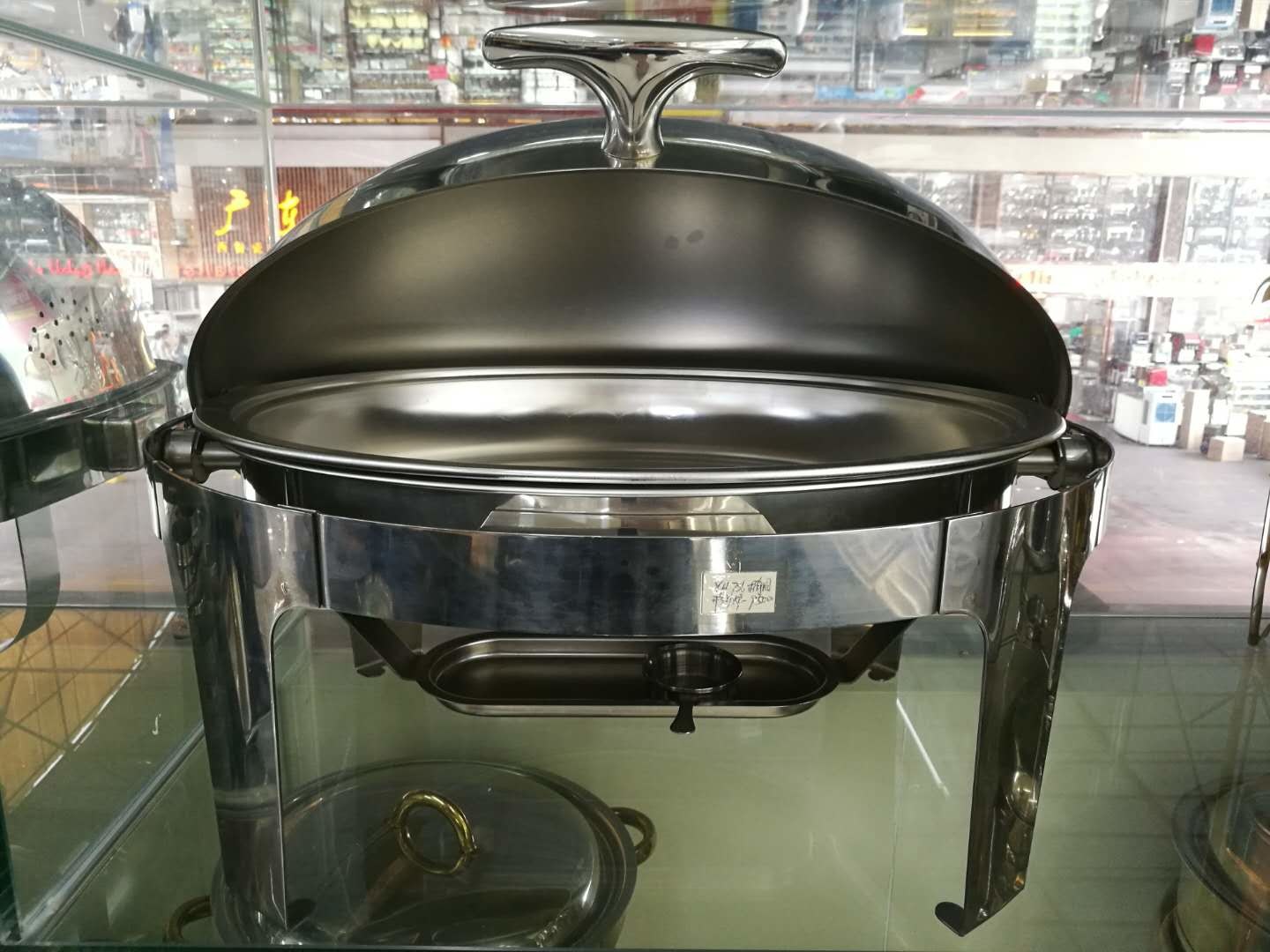 Stainless Steel Oval Roll Top Chafing Dish W/ 6.8L Oval Food Pan W/ Fuel Holder Lid Fully Open at 180°