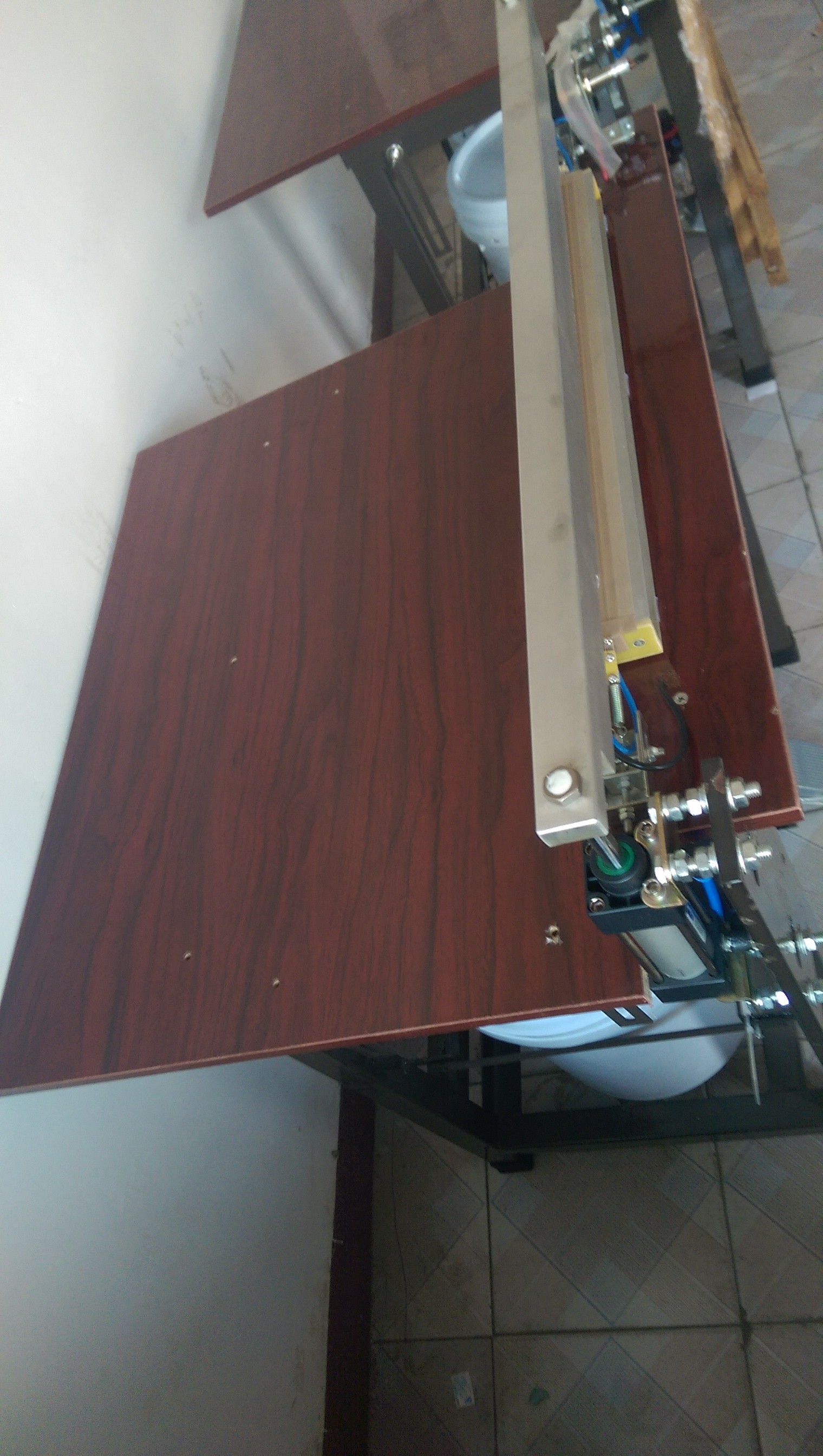 Low Price Manual Tissue Paper Packing Machine Plastic Bag Sealing Machine 10-20 bags/min