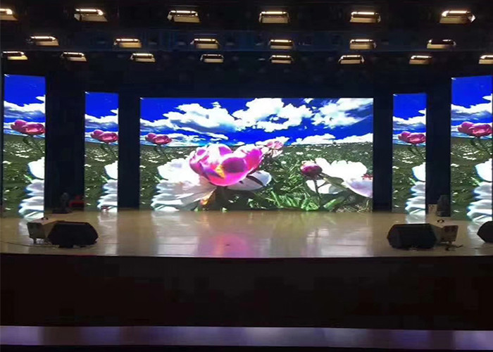P2.97 Large Full Color LED Display Outdoor Movie Screen Rental With Processor