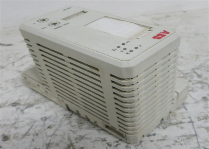 ABB 3BSE020520R1 CI810B AF 100 FIELDBUS COMM. INTERFACE COMMUNICATION_MODULE
