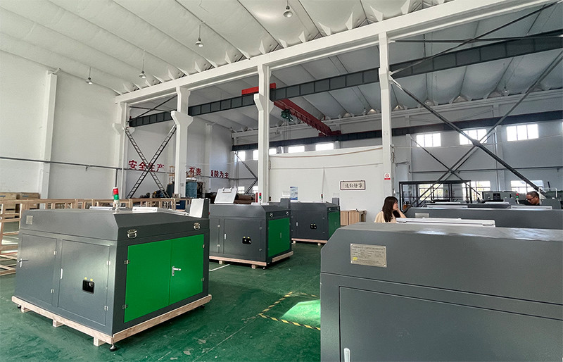 Composting Waste Grinding Machine For Garden 2400*1650*1350mm