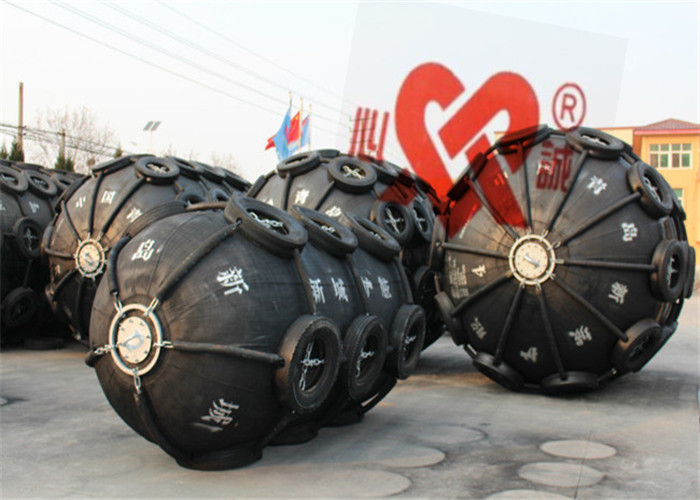 Marine Ship To Dock Protection Yokohama Rubber Fender 2.5m Diameter