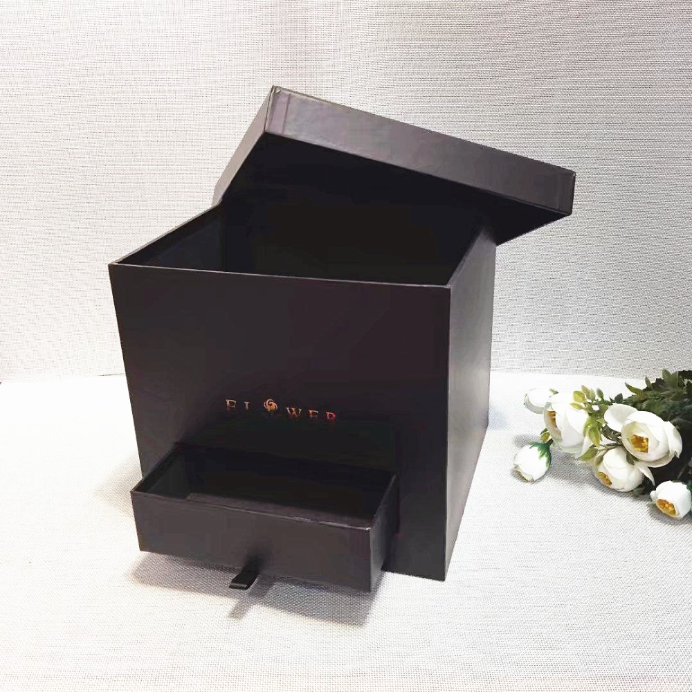 Square Flower Packaging Boxes Preserved Rose Chocolate Corrugated Cardboard Packaging