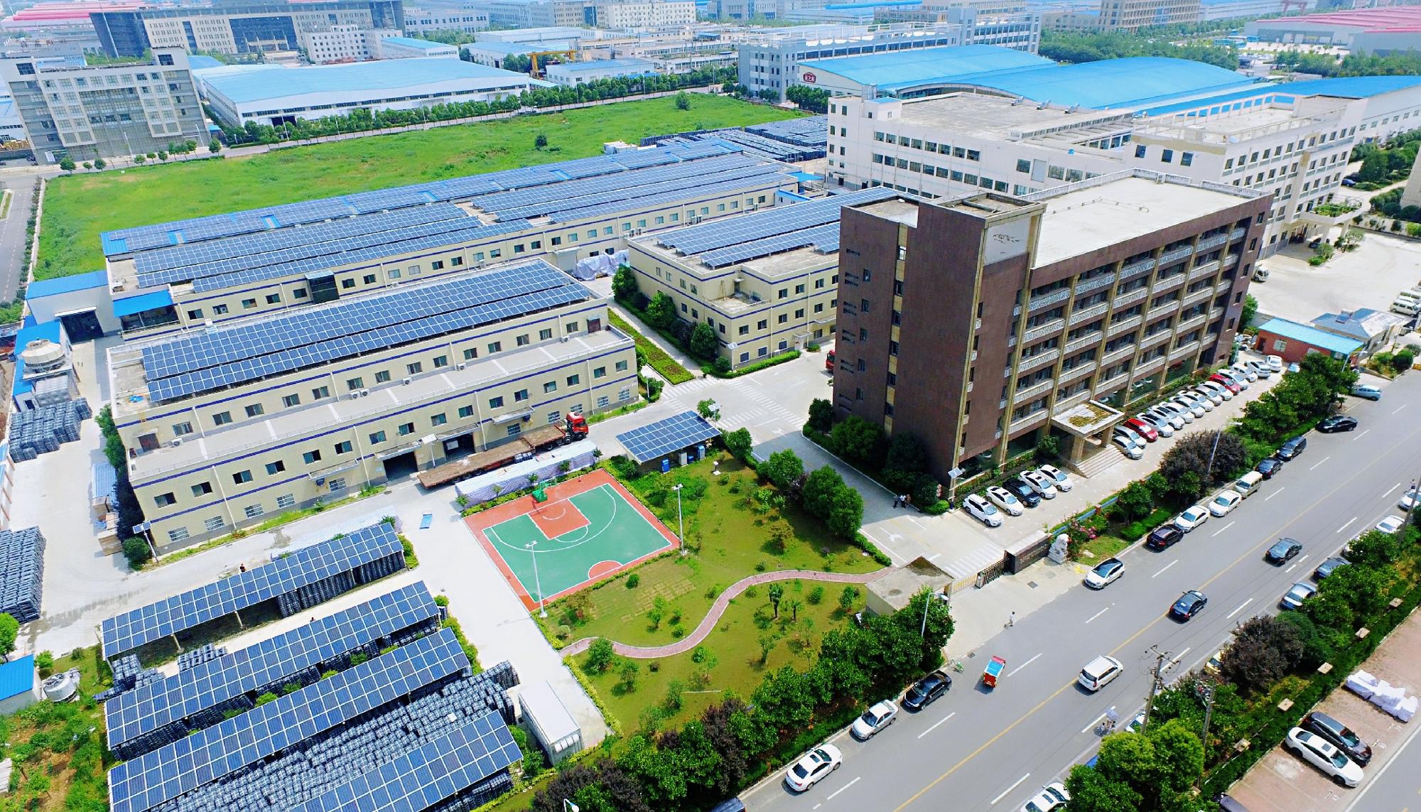 High Voltage 4kw Solar Pumping System Three Phase Home Application Long Lifespan