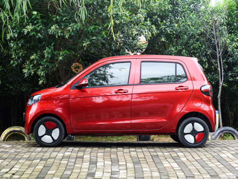 hot sale 2022 mini ev car EEC new energy auto 4 seat adult mini china electric smart used cars mini ev car
