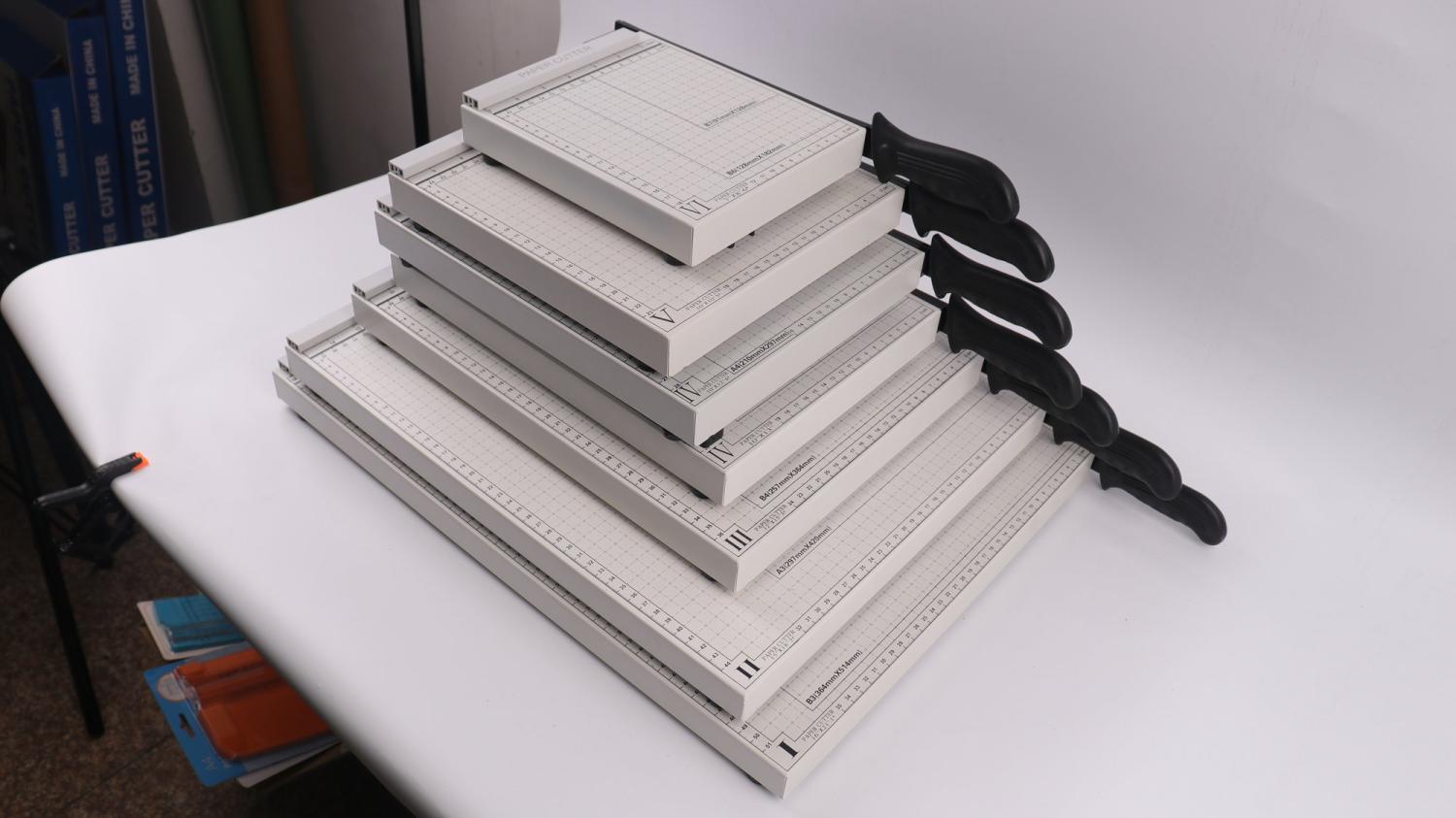 Paper Size A4 Laminating Machine 1.9KG Thermal Cold Hot Office Laminator for Drop Shipping