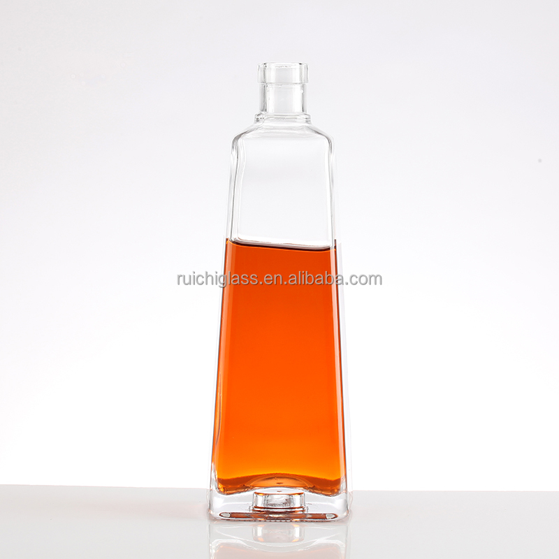 500ml 700ml 750ml Super Flint Glass Vodka Whisky Brandy Bottle with Customized Shapes