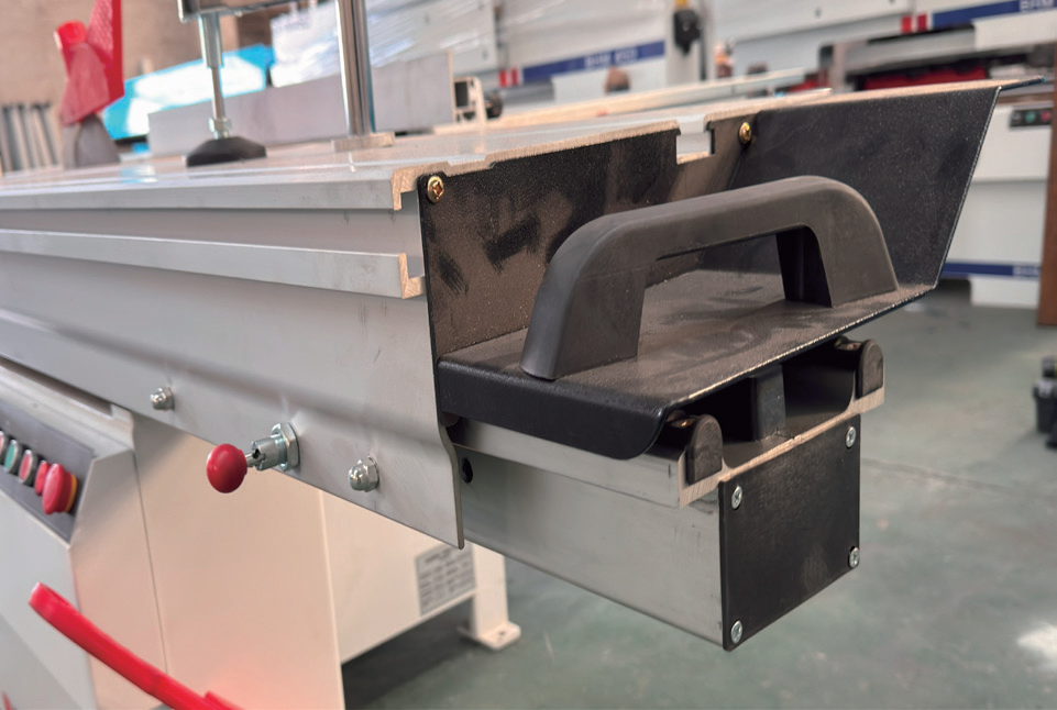 European standard thickened slide table