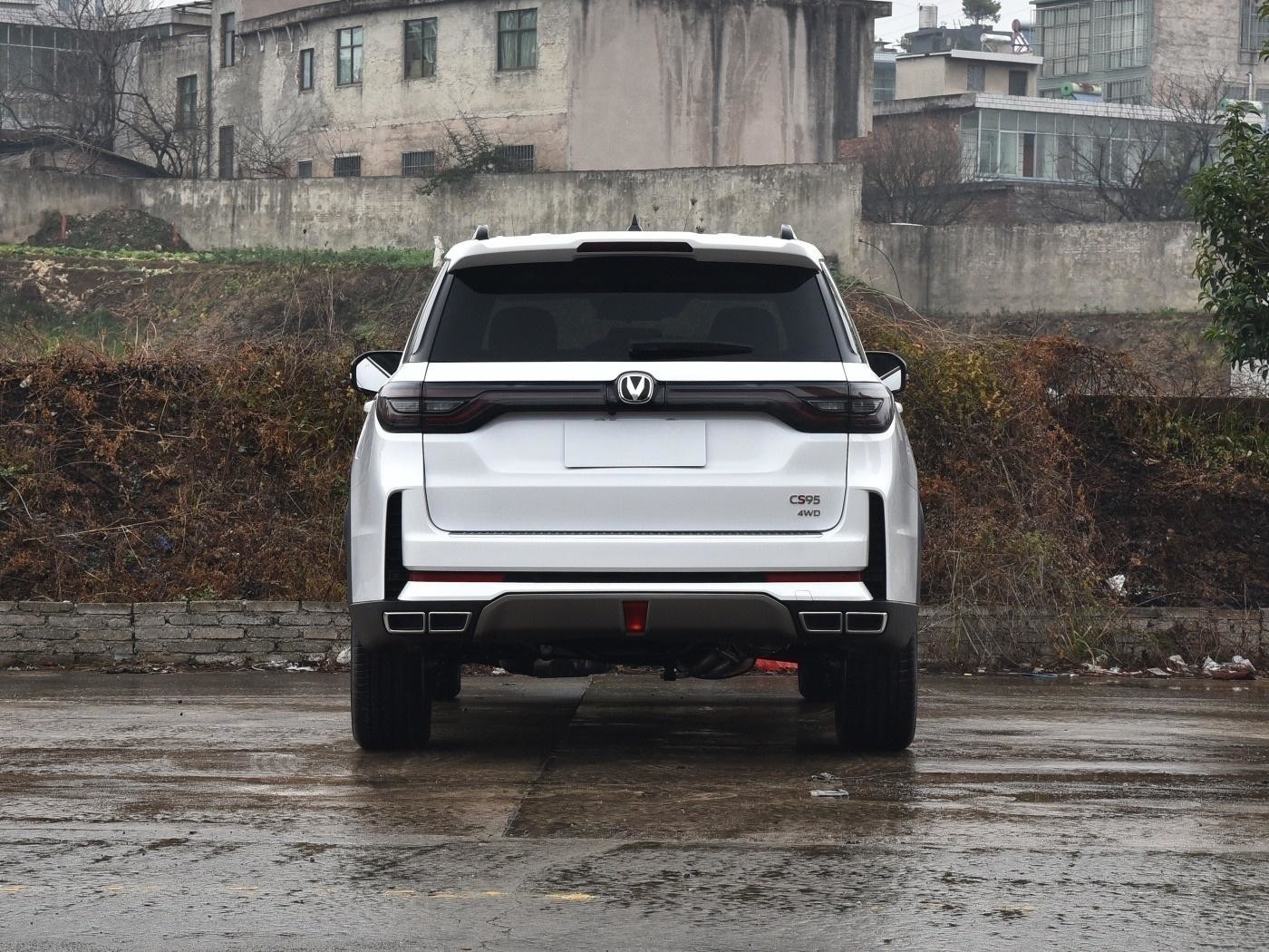CS95 2.0t 233HP L4 2WD Changan Used Cars Luxury Version Vehicle 0km Used Car