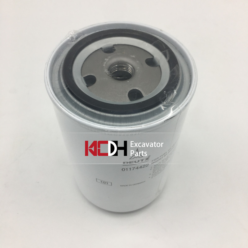 01174422 P554620 Excavator Diesel Fuel Filter Element For DEUTZ