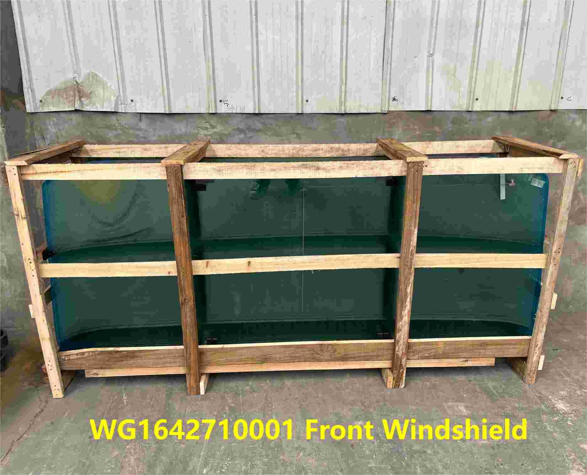 WG1642710001 Front Windshield HOWO Truck Parts