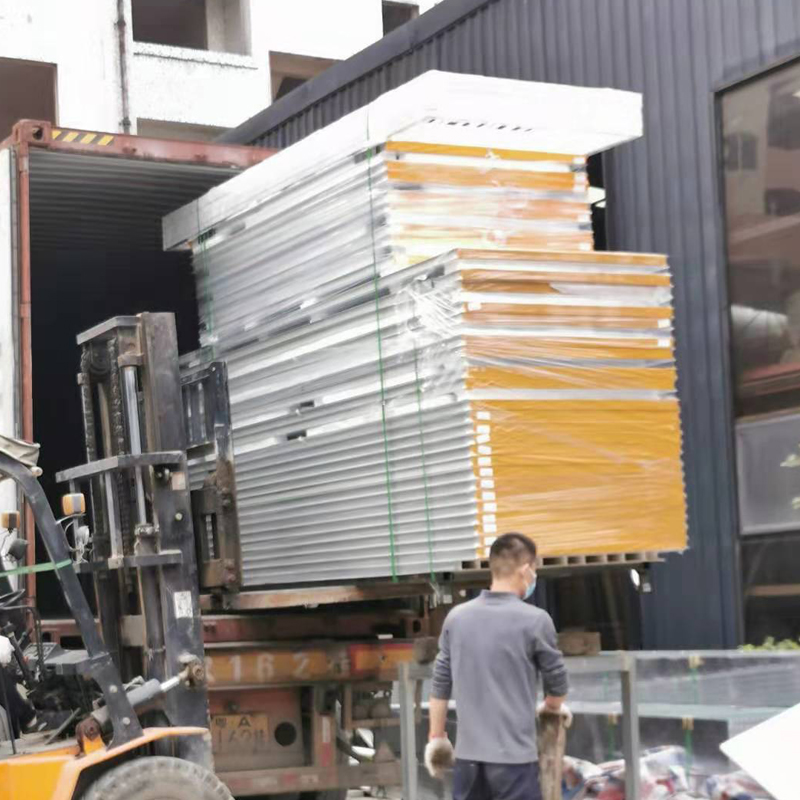 Diesel Burner Truck Spray Booth 220V 39KW With LED Light And 11KW Fans