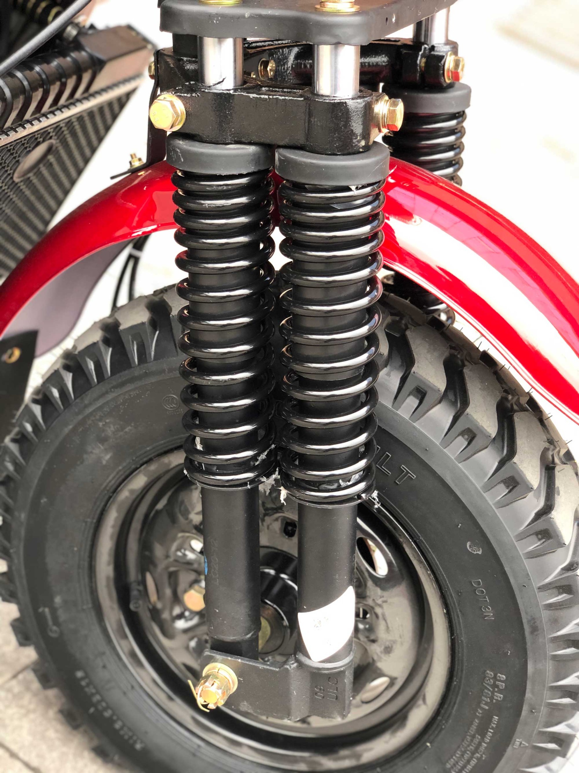 DAYANG 200CC Lifan CCC Origin Red Heavy Loading Truck Tricycle with Super Cold Engine