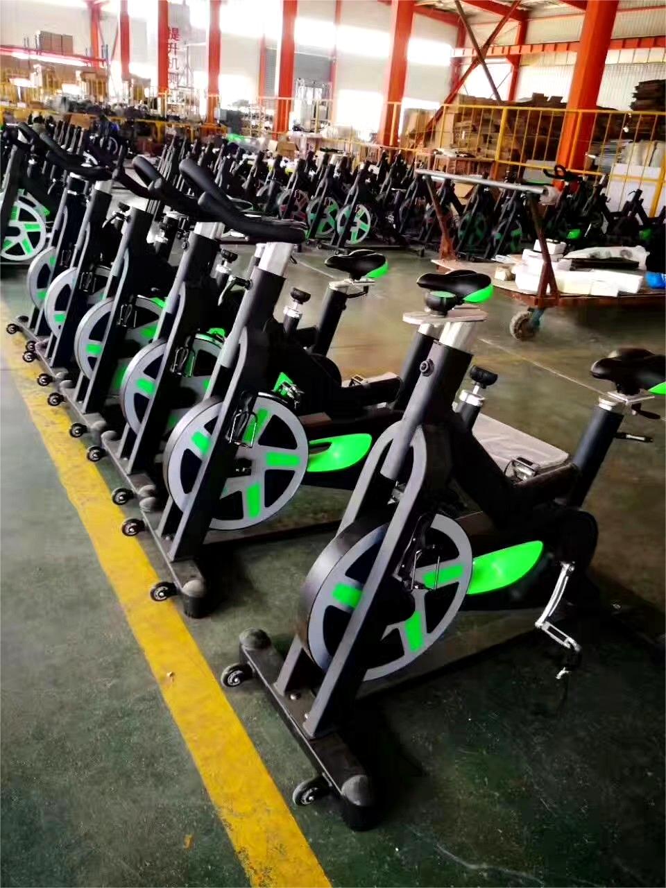 Professional Fitness Bike Gym Sport Bike with 20kg Flywheel Cardio Machine
