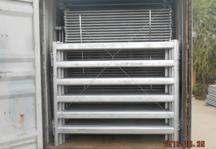 Fixed Knot Metal Corral Fence 12 Foot Corral Panels
