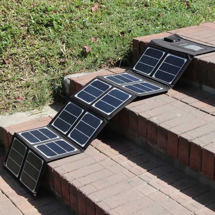 Suitcase Solar Panel Kit 40W 50W 60W Outdoor Camping Waterproof Folding Solar Panel Bag