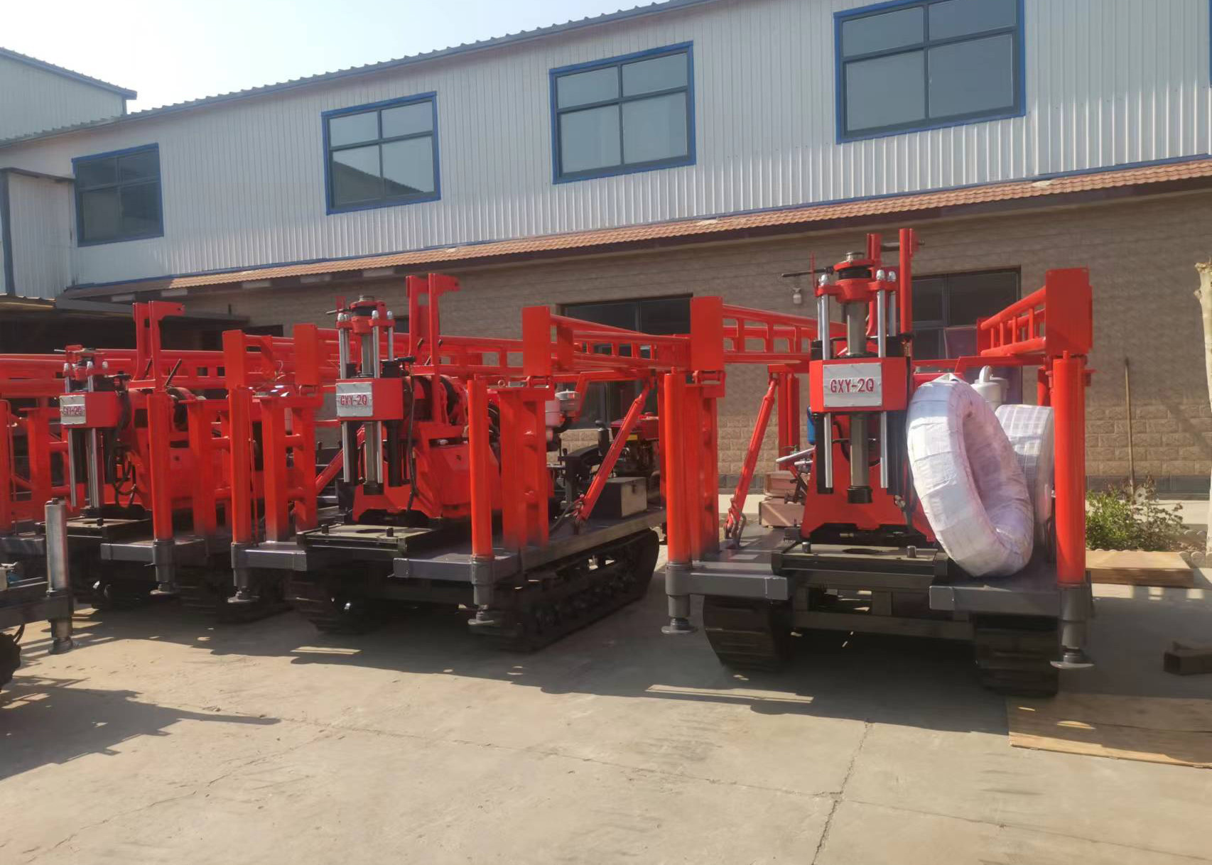 Rotary Hydraulic Crawler Drilling Machine Water Pump Soil Test Spt Use