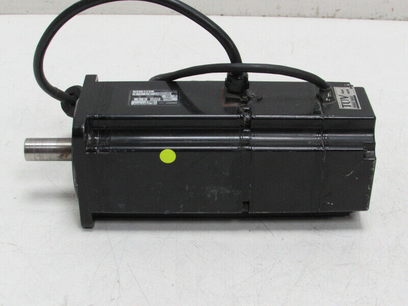R88M-UE75030V-BS1 Omron 750w high power 200v input AC servo controller