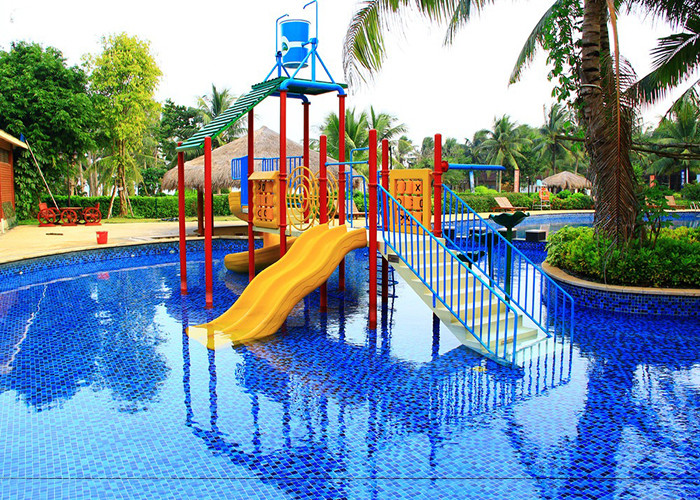 Parent - Child Water Playground Equipment Theme Play For 30 Riders