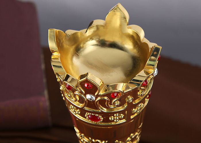 Fantasy Metal Trophy Cup With Luxury Rubies Gold / Silver / Bronze Color Optional