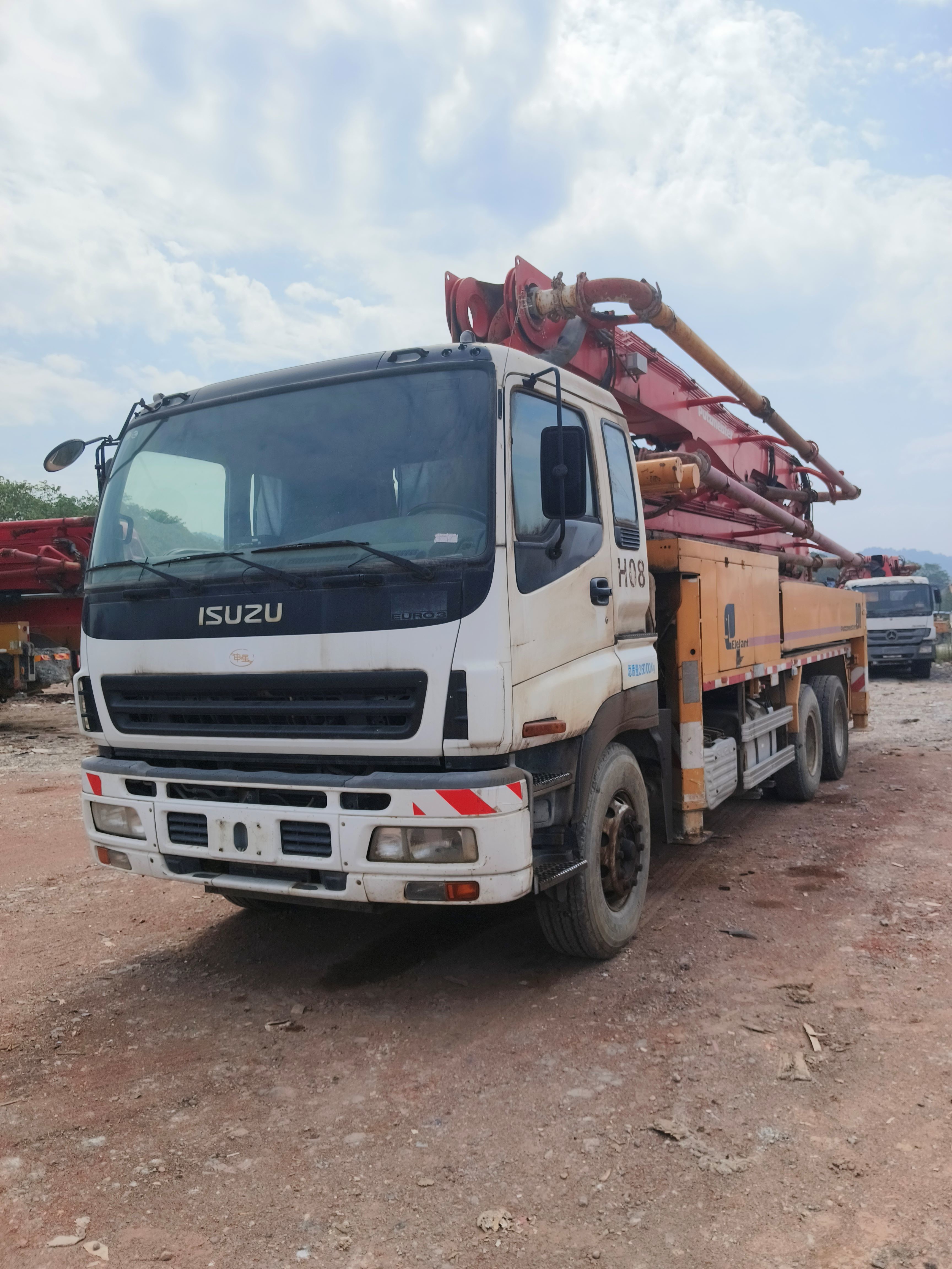 2013 Putzmeister 38m Concrete Pump On ISUZU Chassis In Stock With Basic Maintenance In Excellent Working Condition