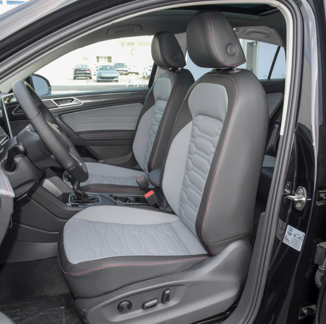 TIGUAN X 2022 330TSI 2WD premium version Medium SUV Gasoline 5 Door 5 seats