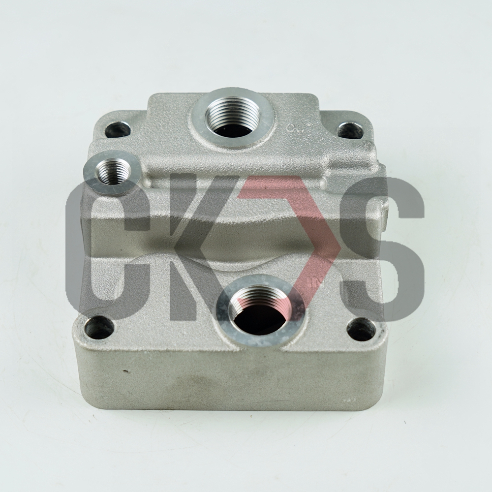 China Factory Direct Quality Air Brake Compressor Repair Kit Cylinder Head Upper for Isu-zu ELF Trucks 4HK1 Engine Compressor