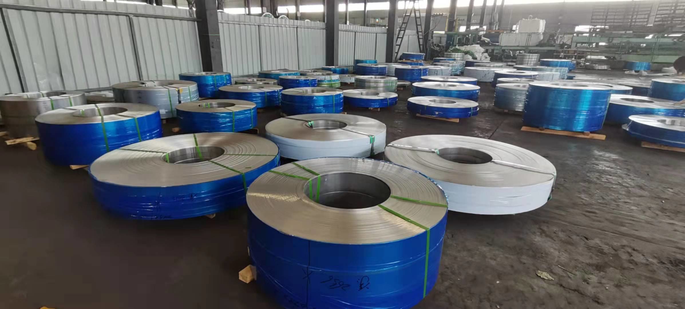 10inch Width ISO BV 1.4016 Stainless Steel Strip Corrosion Resistance Hot Rolled