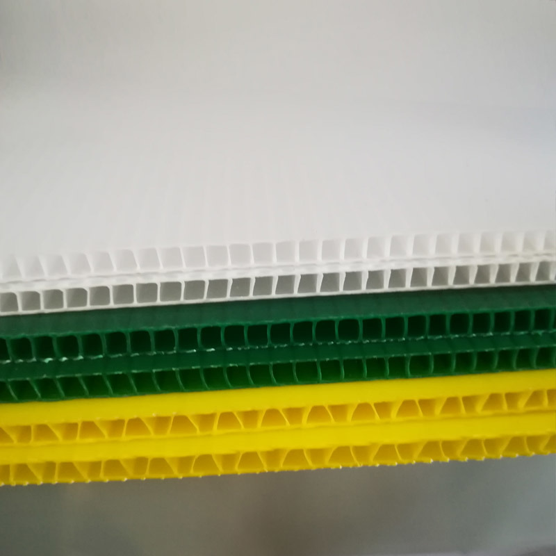 12mm High Strength PP Corrugated Sheet Polypropylene Corrugated Board Floor Protection