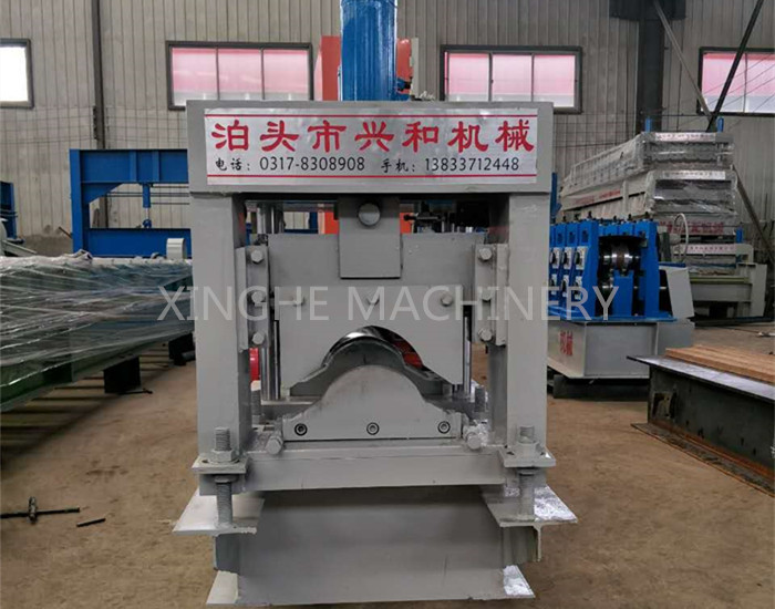 Red Color Smart Sheet Metal Forming Equipment With High Capacity Manual Uncoiler