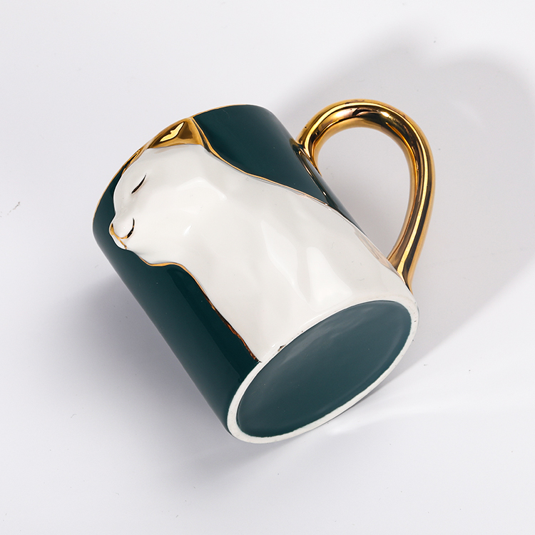 Handmade Ceramic Coffee Cups With Fox Face Pattern 400ml Capacity