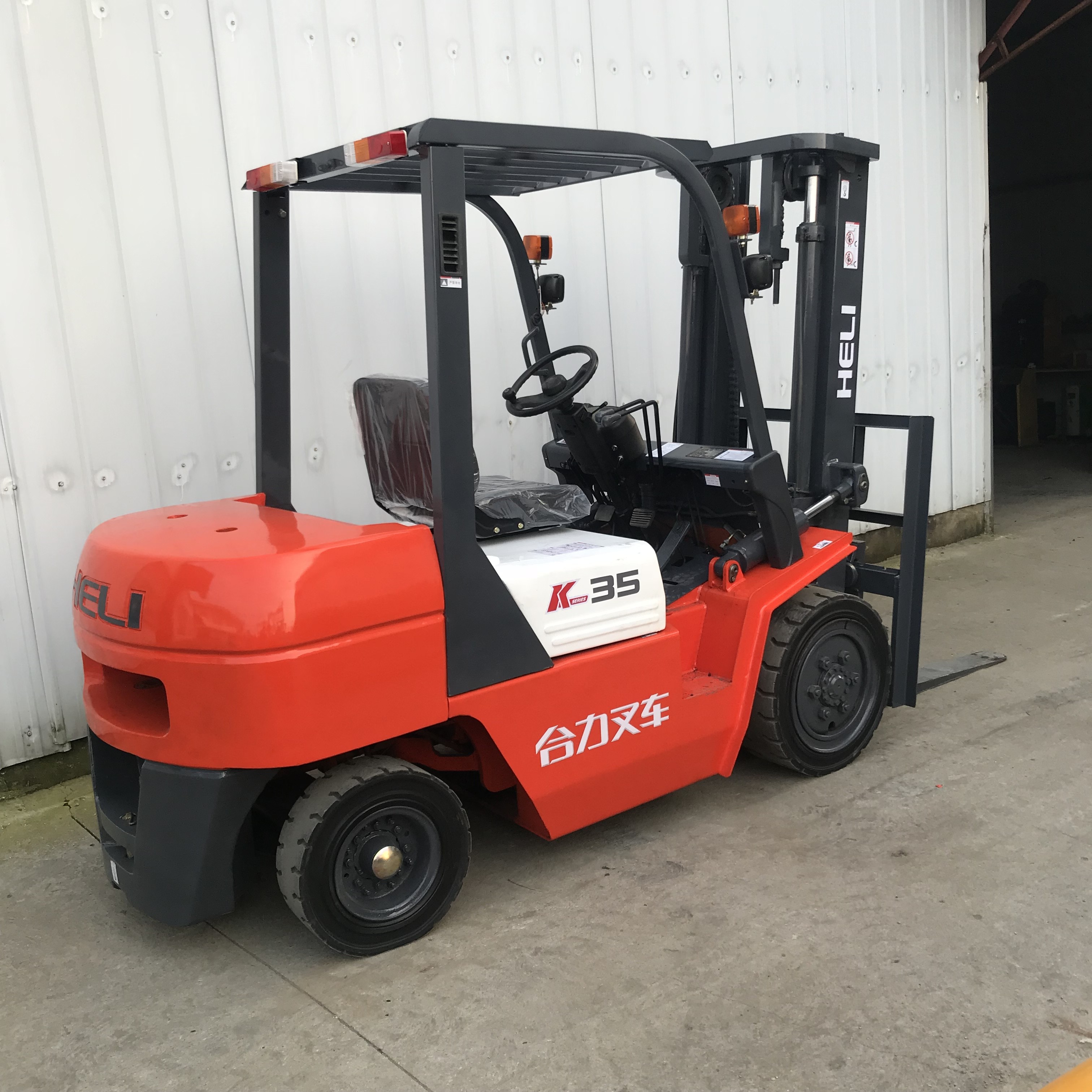 Used 3.5 Ton Diesel Forklift HELI K30 K35 Low Working Hour Second Hand Fork Lift Trucks