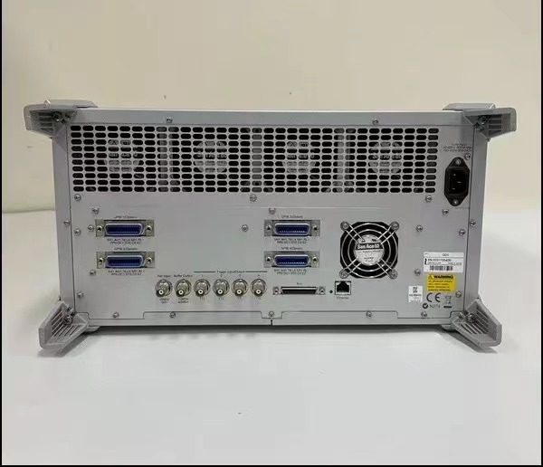 Anritsu MT8870A Universal Wireless RF Communications Test Set For Multiple Wireless Standards