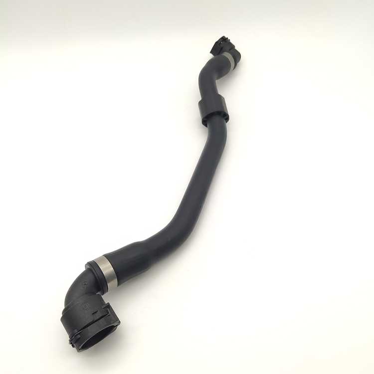 SQCS Automotive Parts for Replacing Your Car's Water Pipe on Mercedes-Benz W205