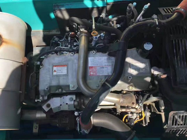 Kobelco SK200 Excavator Engine