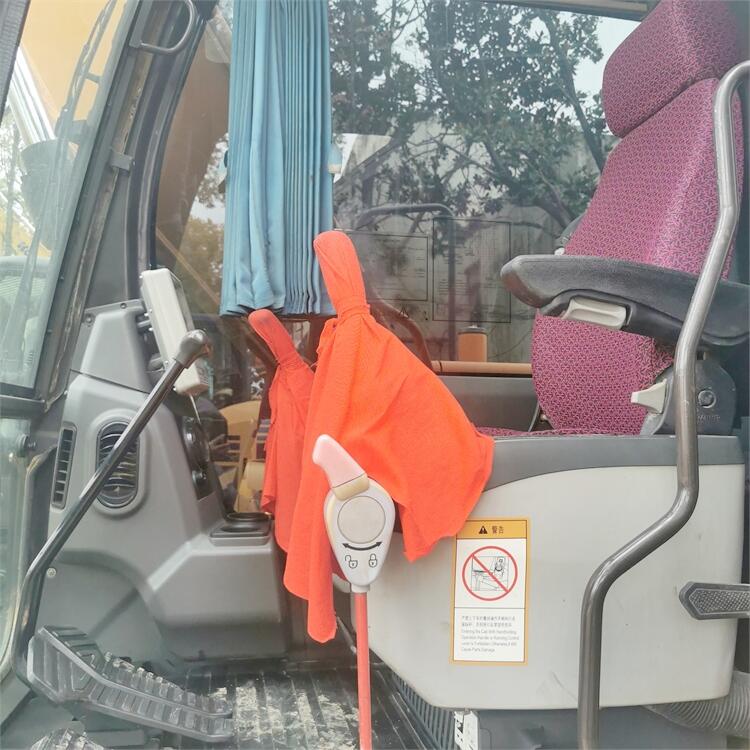 Crawler Chain Moving Type Original Hydraulic Cylinder Rubber Track Sany Excavator SY155 with A/C