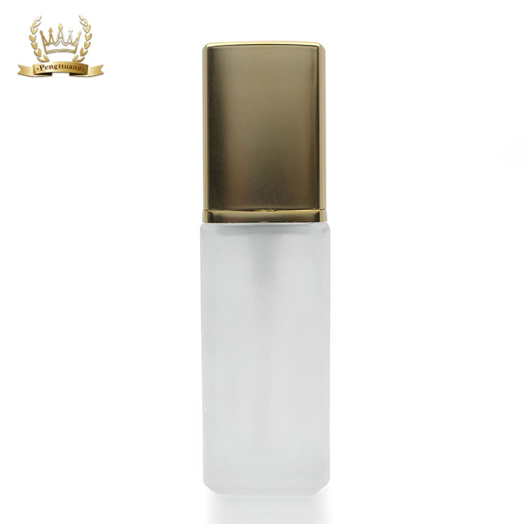 Frosted Foundation Glass Bottle/ 30ml Cosmetic Liquid Foundation Bottle With Gold Pump