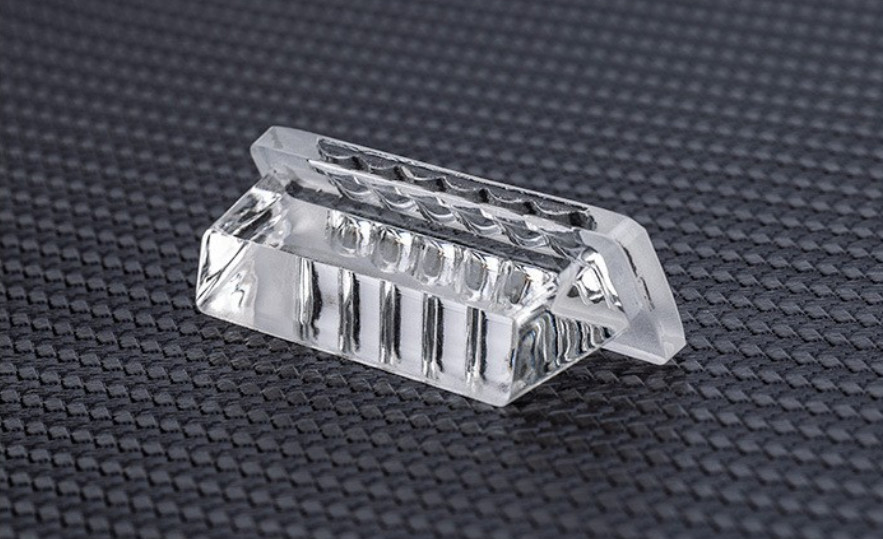 Customized Size Runway Centerline Light Optical Lens Runway Prism