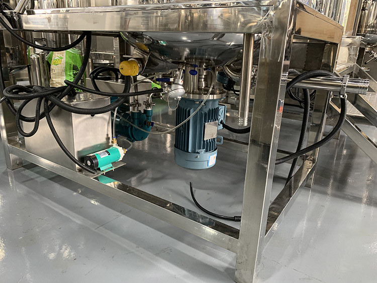 100L Ointment Making Machine , Fixed Type Cosmetic Processing Equipment