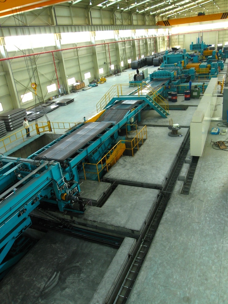 High Precision Leveling ±1mm/m Stainless Steel Coil Uncoiling Leveling Shearing Line