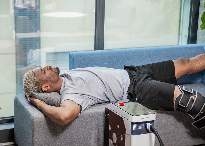 Portable 50hz Theramics Hot And Cold Therapy System Machine For Pain Relief