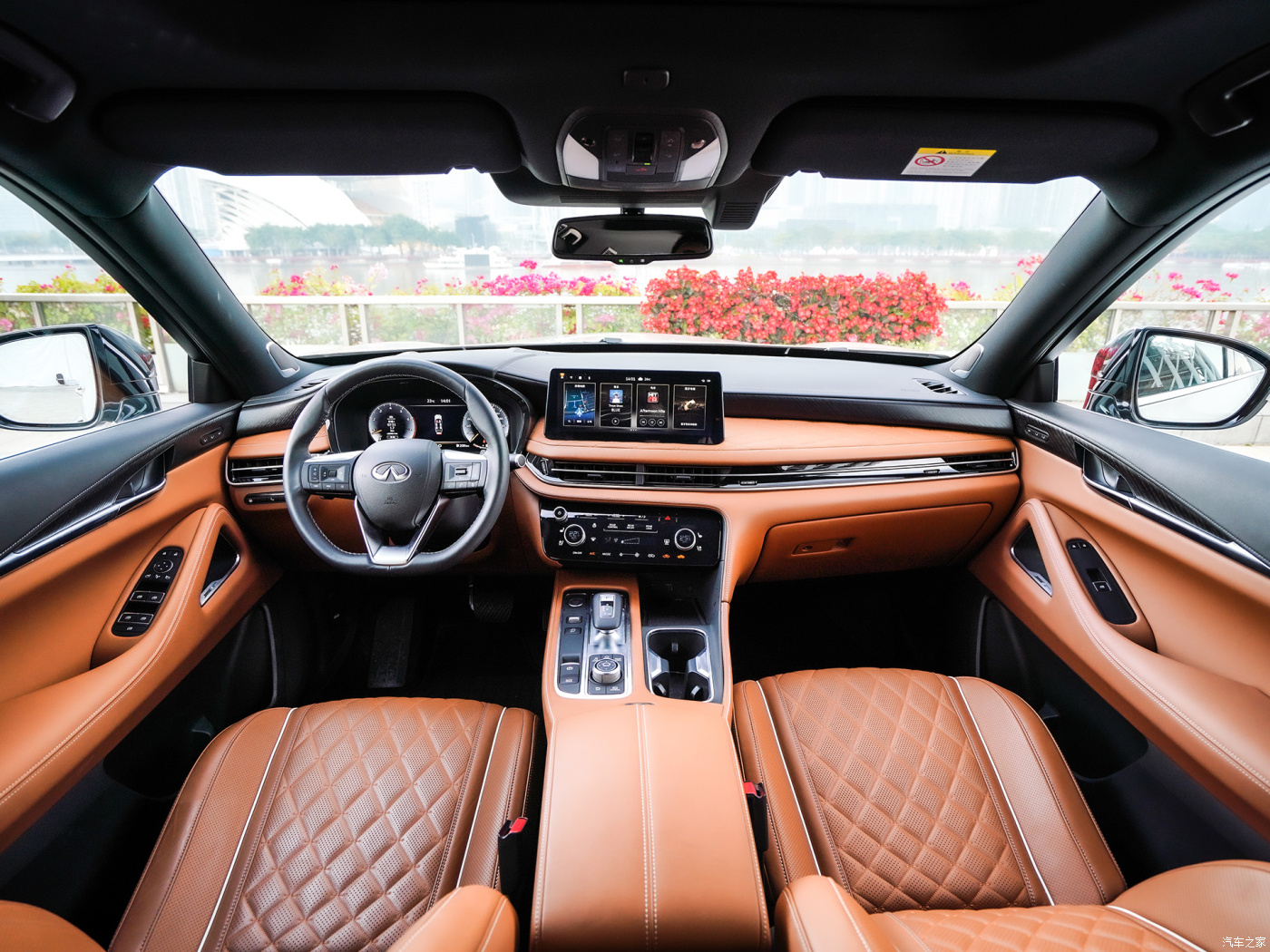 Euro IV 2024 INFINITI QX60 4WD 2.0T AWD Luxury LED Camera Electric Leather Turbo Multi-function Manual Gasoline Model