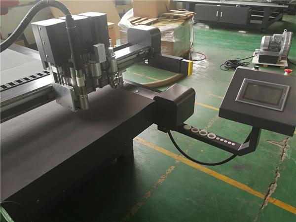 Quality Plastic Board Canvas Cutting Machine , Tent Fabric Cutter Plotter For Graphic for sale