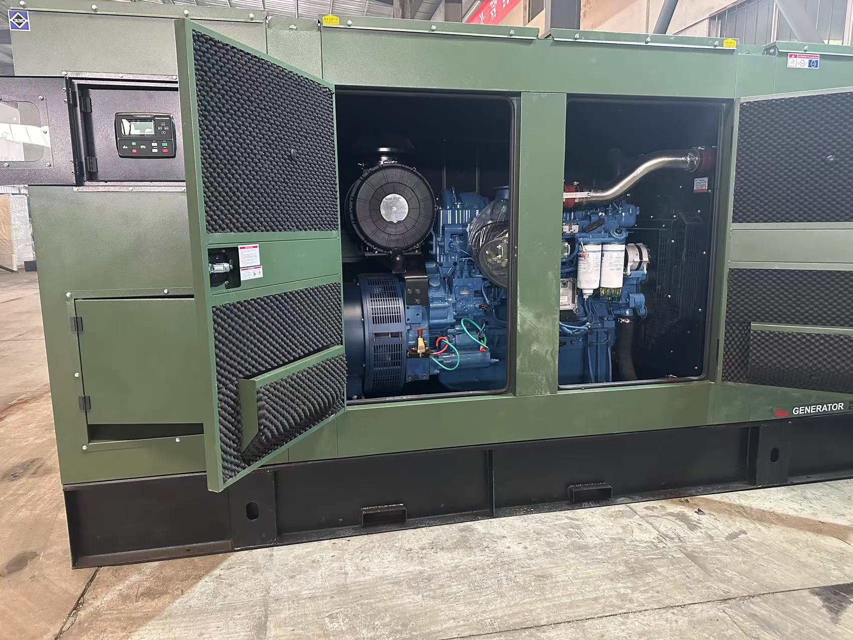 375KVA 400V Silent Box Diesel Generator Set for Emergency Backup Power Supply in Guangxi