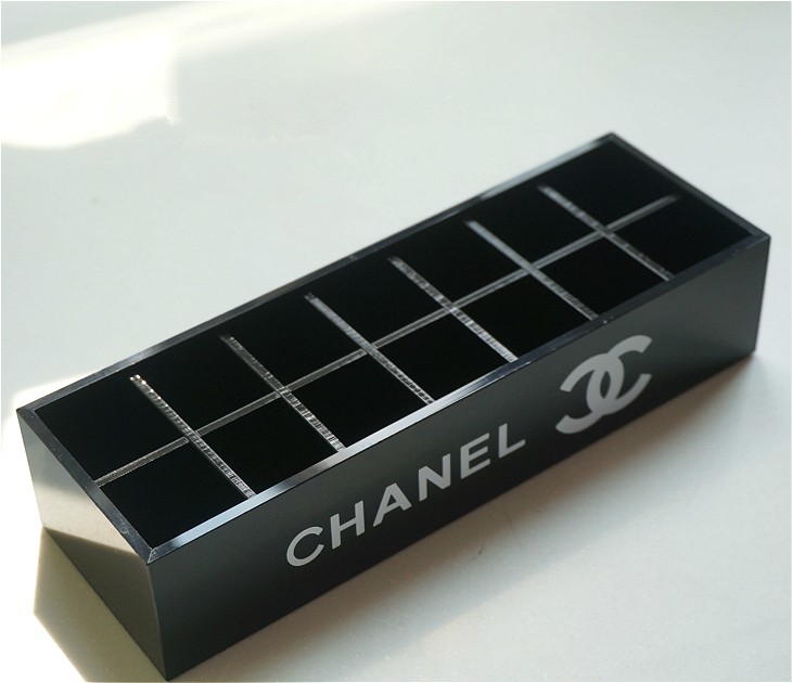Plexiglass Lipstick  Holder Acrylic Lipstick Display Stand Cube Storage Box for Cosmetics